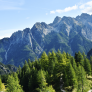 Picos de montaña en Eslovenia 